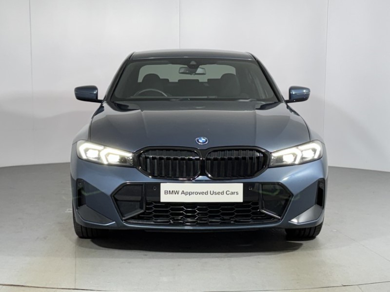 2025 (75) BMW 3 SERIES 330e 22.3 kWh M Sport 4dr Step Auto 5829777
