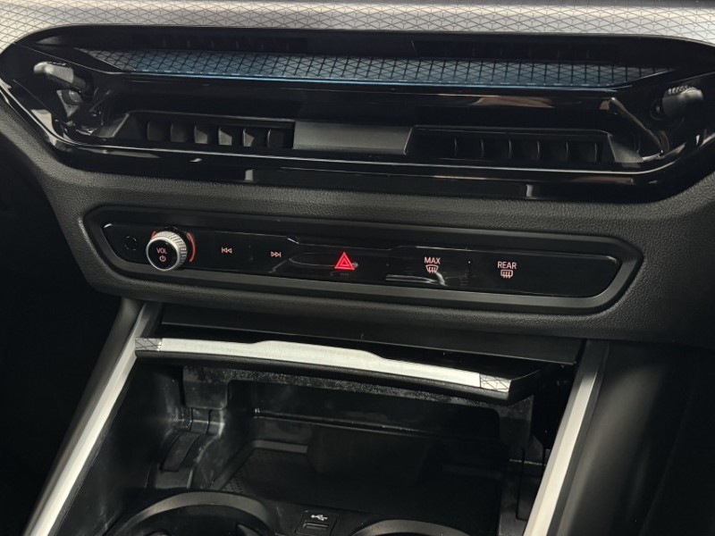 2025 (75) BMW 3 SERIES 330e 22.3 kWh M Sport 4dr Step Auto 5829728