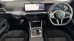 2025 (75) BMW 3 SERIES 330e 22.3 kWh M Sport 4dr Step Auto 5829767