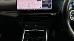 2025 (75) BMW 3 SERIES 330e 22.3 kWh M Sport 4dr Step Auto 5829718