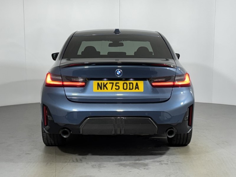2025 (75) BMW 3 SERIES 330e 22.3 kWh M Sport 4dr Step Auto 5829761