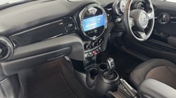 2022 (72) MINI HATCHBACK 1.5 Cooper Classic 3dr Auto 5777444