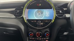 2022 (72) MINI HATCHBACK 1.5 Cooper Classic 3dr Auto 5777423