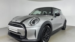 2022 (72) MINI HATCHBACK 1.5 Cooper Classic 3dr Auto 5777467