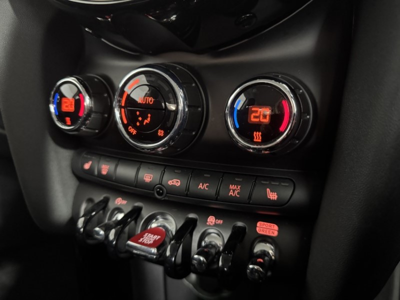 2022 (72) MINI HATCHBACK 1.5 Cooper Classic 3dr Auto 5777424