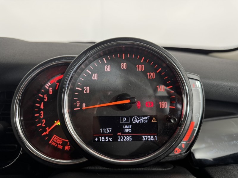 2022 (72) MINI HATCHBACK 1.5 Cooper Classic 3dr Auto 5777422