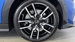 2026 (26) MINI COOPER 1.5 C Sport 3dr Auto 5752557