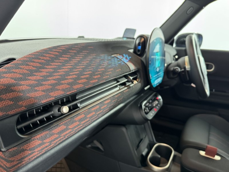 2026 (26) MINI COOPER 1.5 C Sport 3dr Auto 5752547