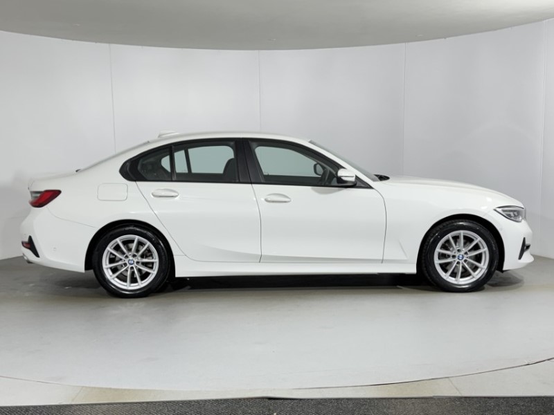 2020 (20) BMW 3 SERIES 320i SE 4dr Step Auto 5812885