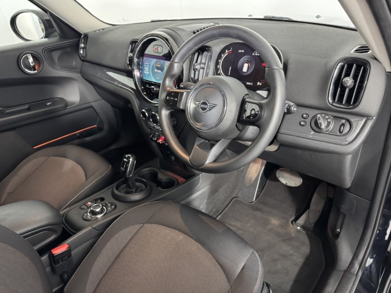 2022 (22) MINI COUNTRYMAN 1.5 Cooper Classic 5dr Auto [Comfort/Nav PLUS Pack] 5823738
