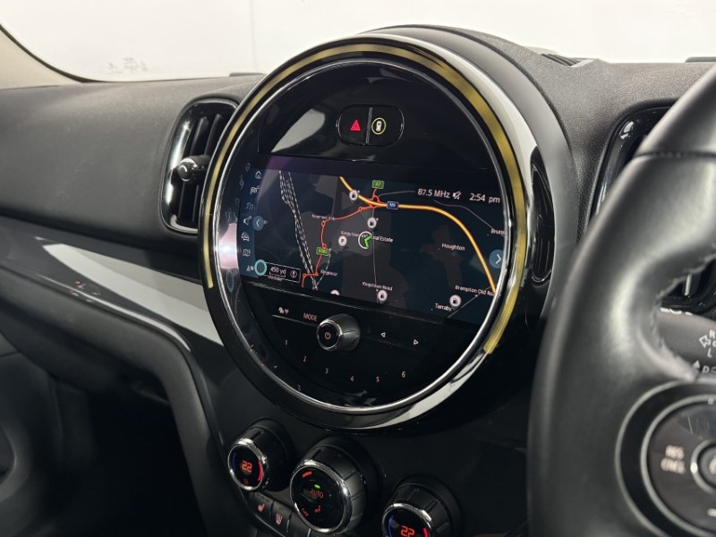 2022 (22) MINI COUNTRYMAN 1.5 Cooper Classic 5dr Auto [Comfort/Nav PLUS Pack] 5823736