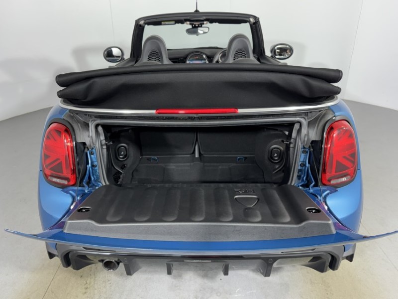 2024 (24) MINI CONVERTIBLE 1.5 Cooper Sport Premium 2dr Auto 5765276
