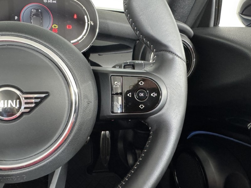2024 (24) MINI CONVERTIBLE 1.5 Cooper Sport Premium 2dr Auto 5765213