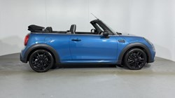 2024 (24) MINI CONVERTIBLE 1.5 Cooper Sport Premium 2dr Auto 5765277