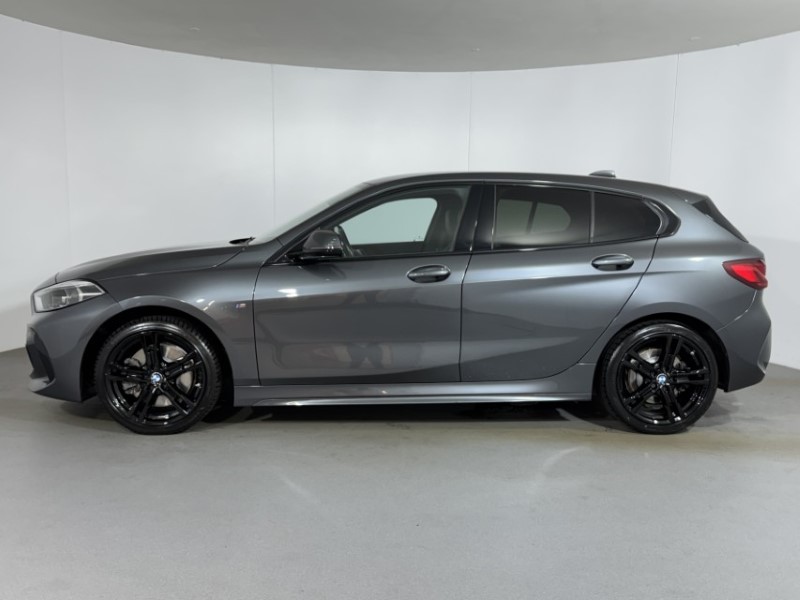 2020 (70) BMW 1 SERIES 120d xDrive M Sport 5dr Step Auto 5824391