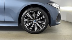 2025 (25) BMW 3 SERIES 330e 22.3 kWh Sport 4dr Step Auto 5786055