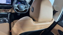2025 (25) BMW 3 SERIES 330e 22.3 kWh Sport 4dr Step Auto 5786067
