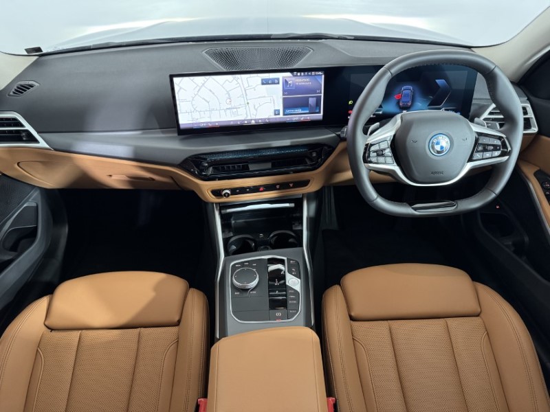2025 (25) BMW 3 SERIES 330e 22.3 kWh Sport 4dr Step Auto 5786068