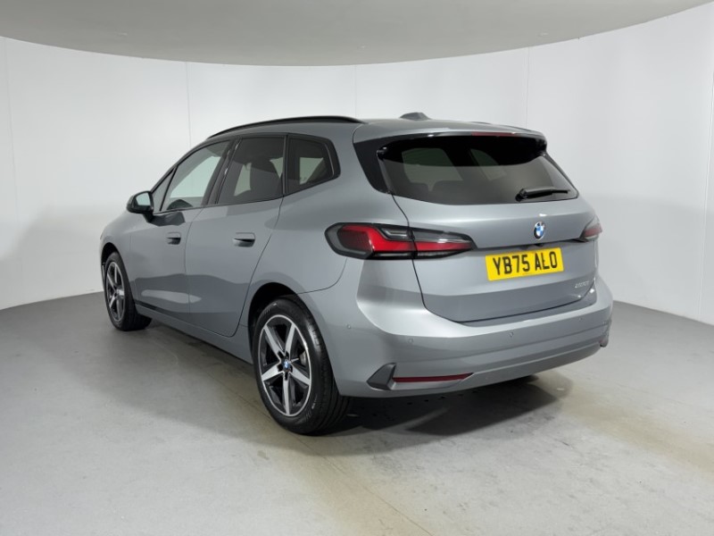 2025 (75) BMW 2 SERIES 220i MHT Sport 5dr DCT 5820265