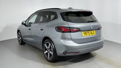 2025 (75) BMW 2 SERIES 220i MHT Sport 5dr DCT 5820265