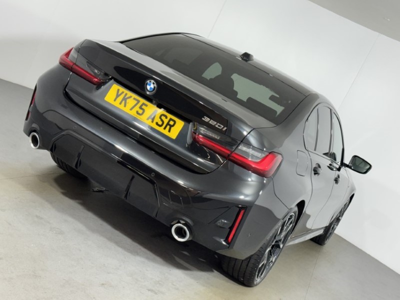 2026 (75) BMW 3 SERIES 320i M Sport 4dr Step Auto 5812660