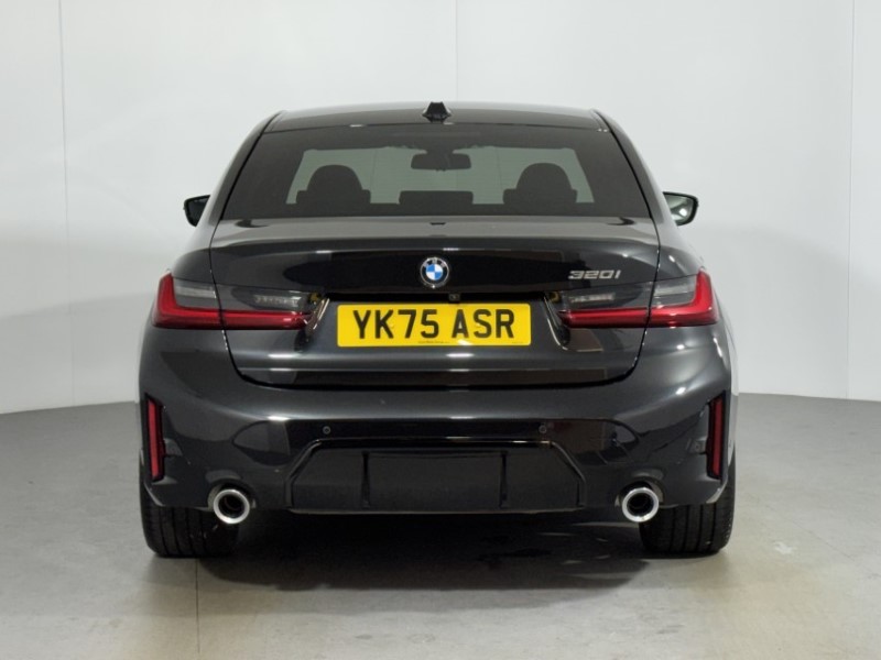 2026 (75) BMW 3 SERIES 320i M Sport 4dr Step Auto 5812663