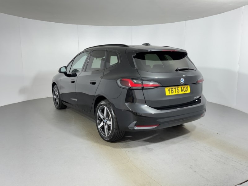 2025 (75) BMW 2 SERIES 220i MHT Sport 5dr DCT 5808558