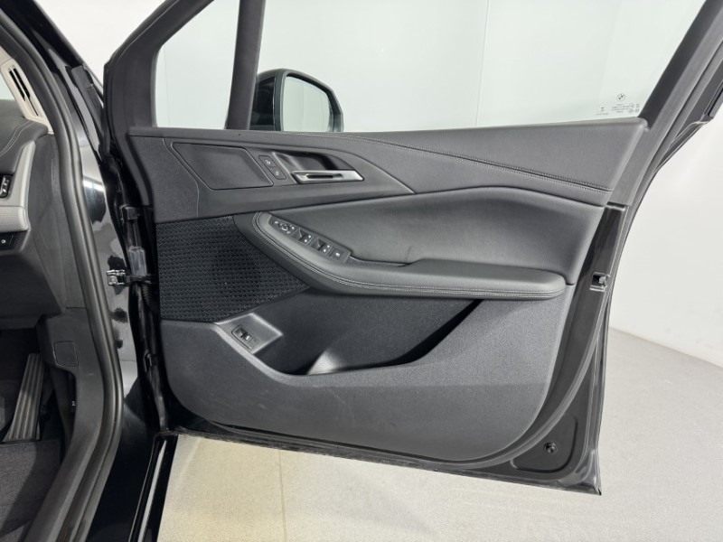 2025 (75) BMW 2 SERIES 220i MHT Sport 5dr DCT 5808532