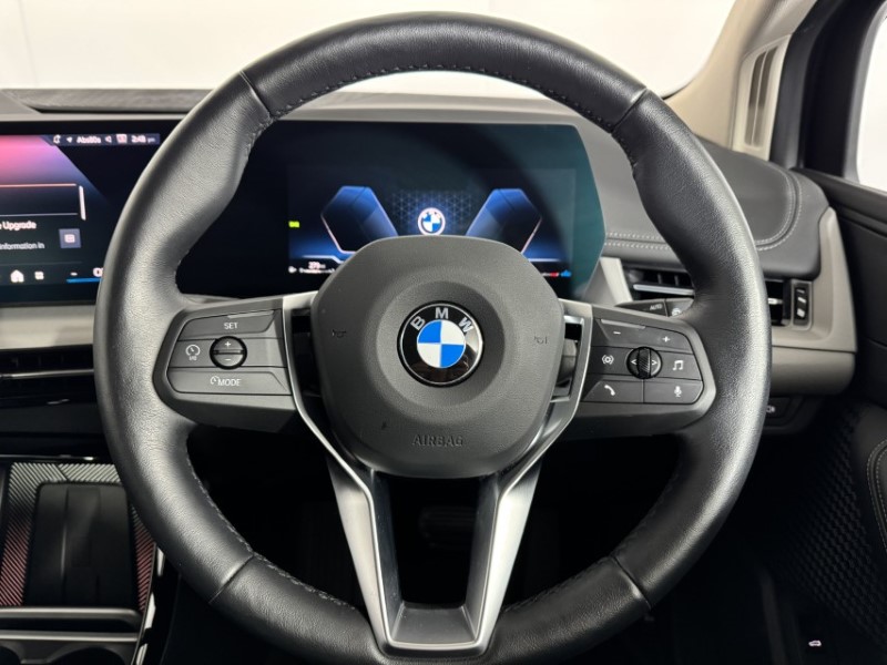 2025 (75) BMW 2 SERIES 220i MHT Sport 5dr DCT 5808510