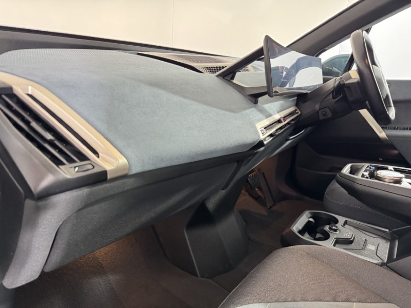 2023 (23) BMW iX 240kW xDrive40 M Sport 76.6kWh 5dr Auto 5849418