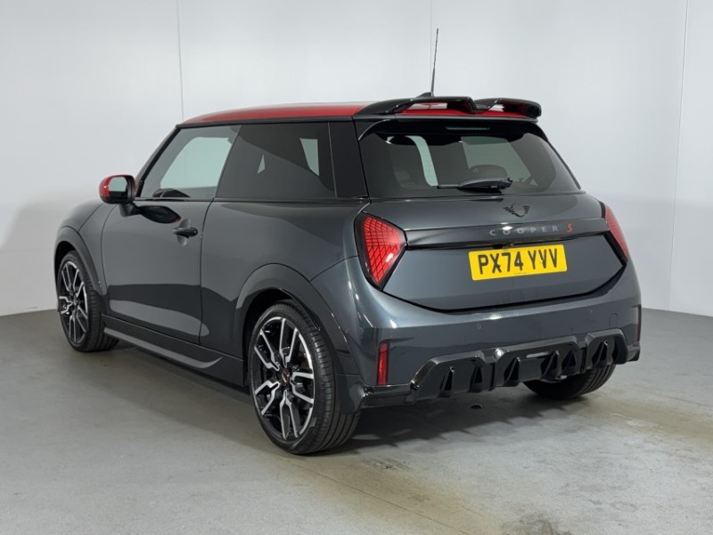 2024 (74) MINI COOPER 2.0 S Sport 3dr Auto 1
