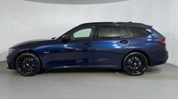 2021 (71) BMW 3 SERIES 330e M Sport Pro Edition 5dr Step Auto 5800966