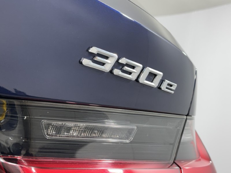 2021 (71) BMW 3 SERIES 330e M Sport Pro Edition 5dr Step Auto 5800941