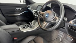 2021 (71) BMW 3 SERIES 330e M Sport Pro Edition 5dr Step Auto 5800930
