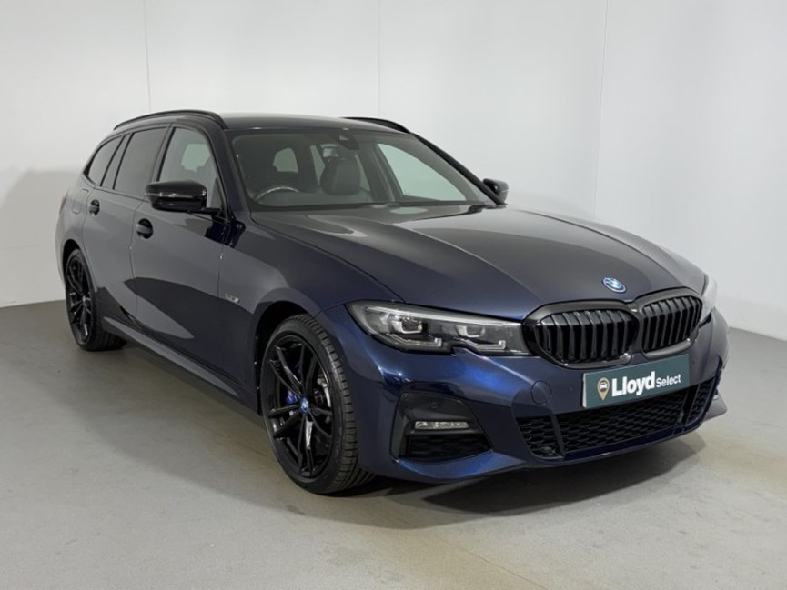 2021 (71) BMW 3 SERIES 330e M Sport Pro Edition 5dr Step Auto