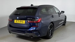 2021 (71) BMW 3 SERIES 330e M Sport Pro Edition 5dr Step Auto 5800973