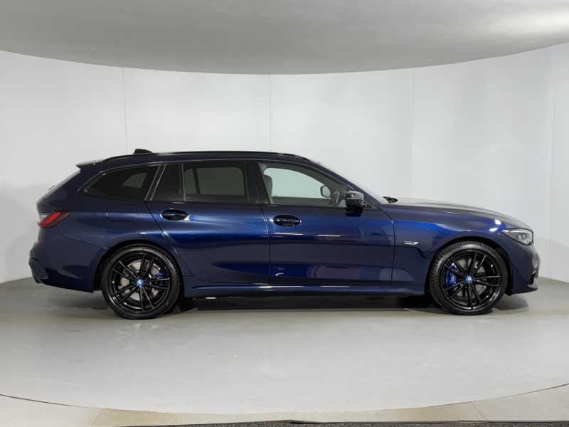 2021 (71) BMW 3 SERIES 330e M Sport Pro Edition 5dr Step Auto 5801110