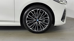 2025 (75) BMW 2 SERIES 220i MHT M Sport 5dr DCT 5814696