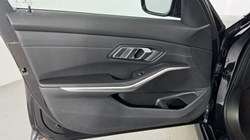 2022 (72) BMW 3 SERIES 320i M Sport 4dr Step Auto 5933021