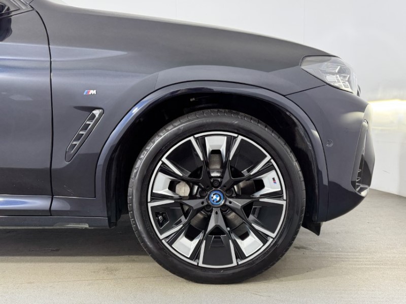 2023 (23) BMW iX3 210kW M Sport Pro 80kWh 5dr Auto 5870225