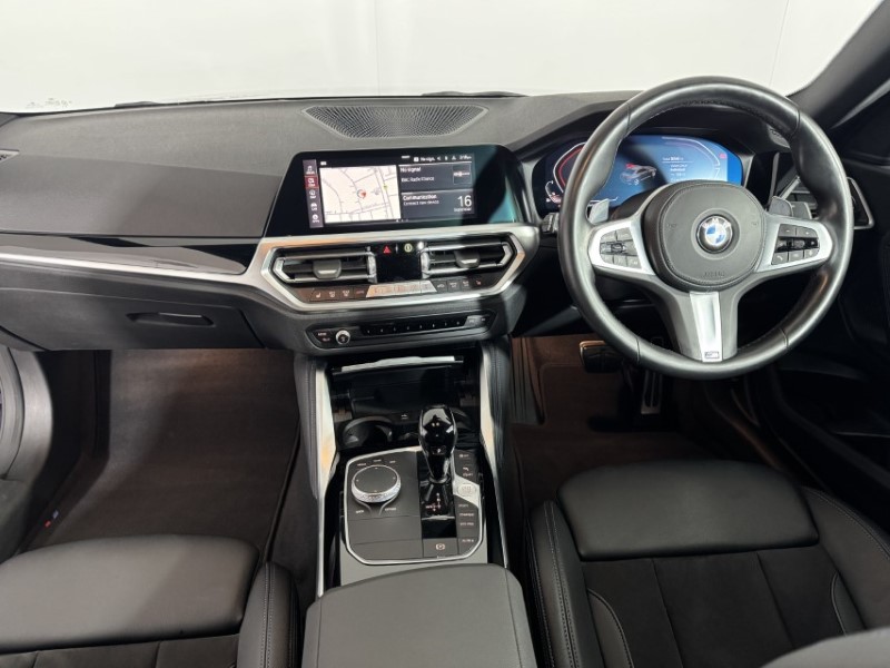 2022 (22) BMW 2 SERIES 220i M Sport 2dr Step Auto 5831631