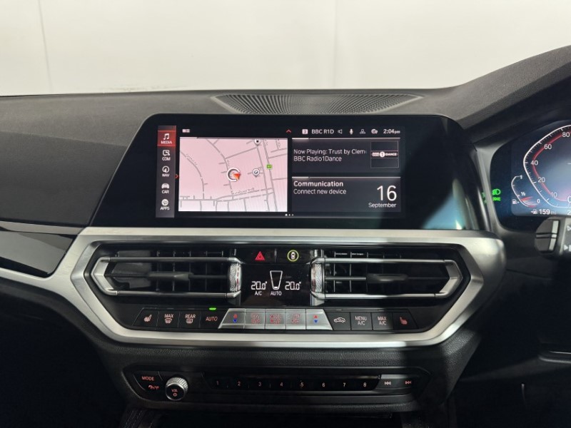 2022 (22) BMW 2 SERIES 220i M Sport 2dr Step Auto 5831595
