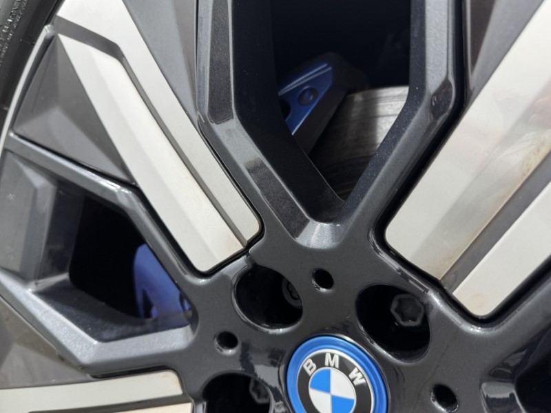2024 (24) BMW iX 240kW xDrive40 M Sport 76.6kWh 5dr Auto 5835420