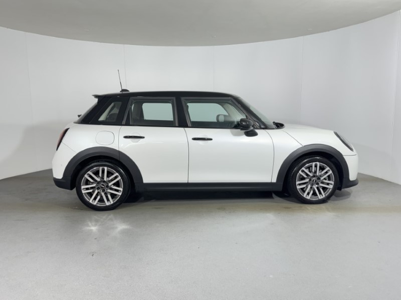 2024 (74) MINI COOPER 2.0 S Classic 5dr Auto 5834306