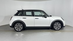 2024 (74) MINI COOPER 2.0 S Classic 5dr Auto 5834306