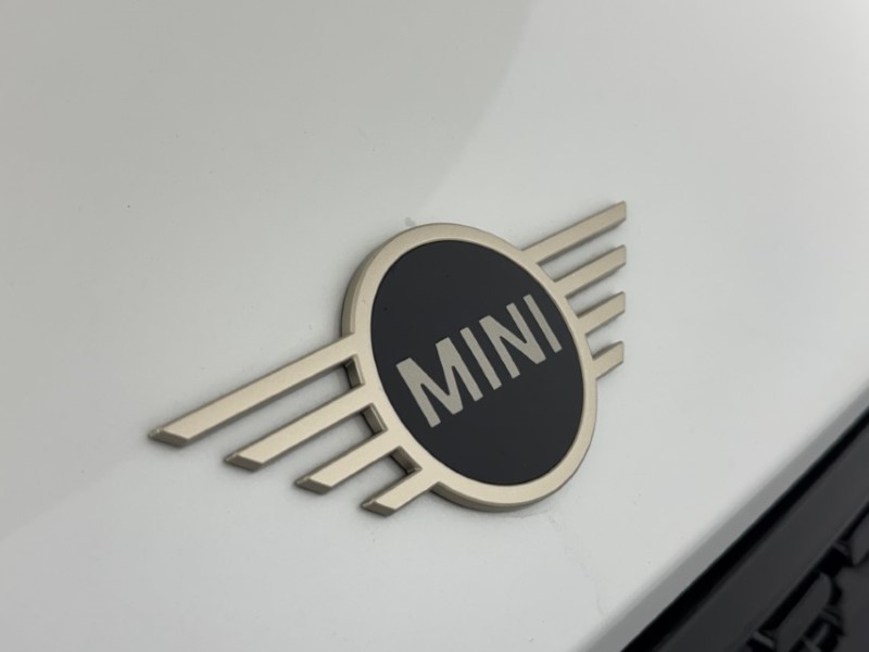 2024 (74) MINI COOPER 2.0 S Classic 5dr Auto 5834273