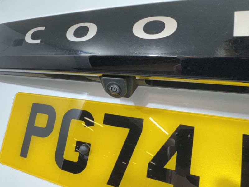 2024 (74) MINI COOPER 2.0 S Classic 5dr Auto 5834282