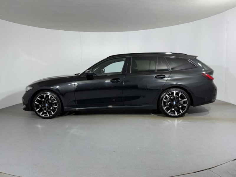 2026 (26) BMW 3 SERIES 320i M Sport 5dr Step Auto 5894302
