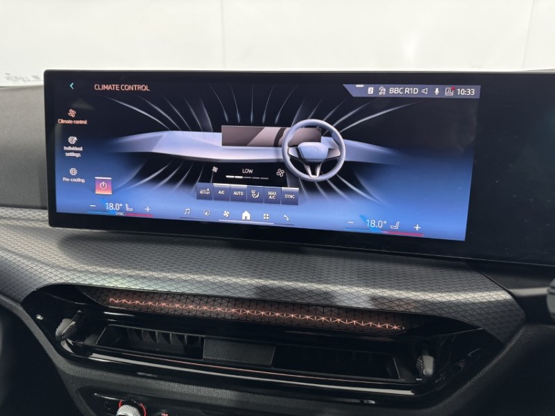 2026 (26) BMW 3 SERIES 320i M Sport 5dr Step Auto 5894256
