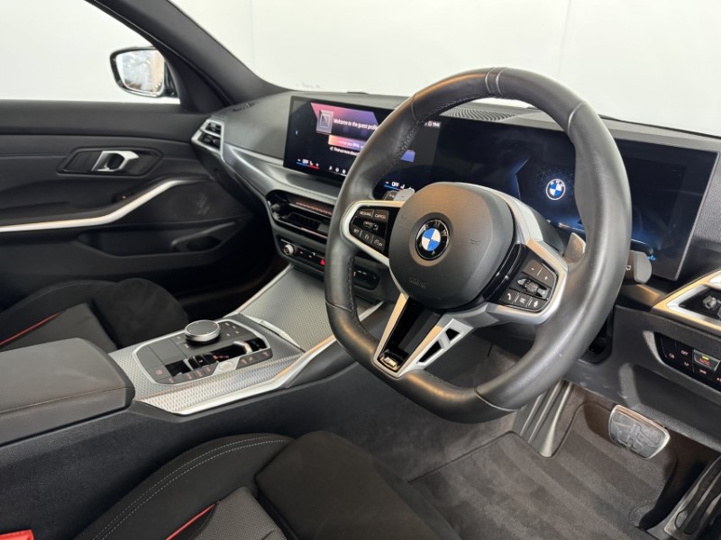 2026 (26) BMW 3 SERIES 320i M Sport 5dr Step Auto 5894271